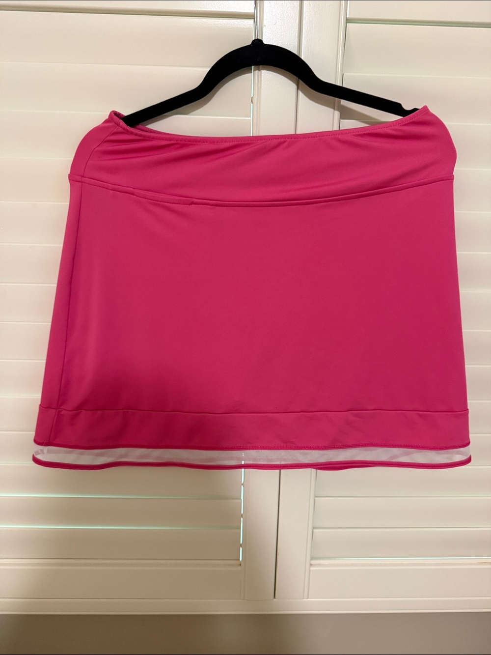 Women's Hot Pink Athletic Skort with White Hem Accent